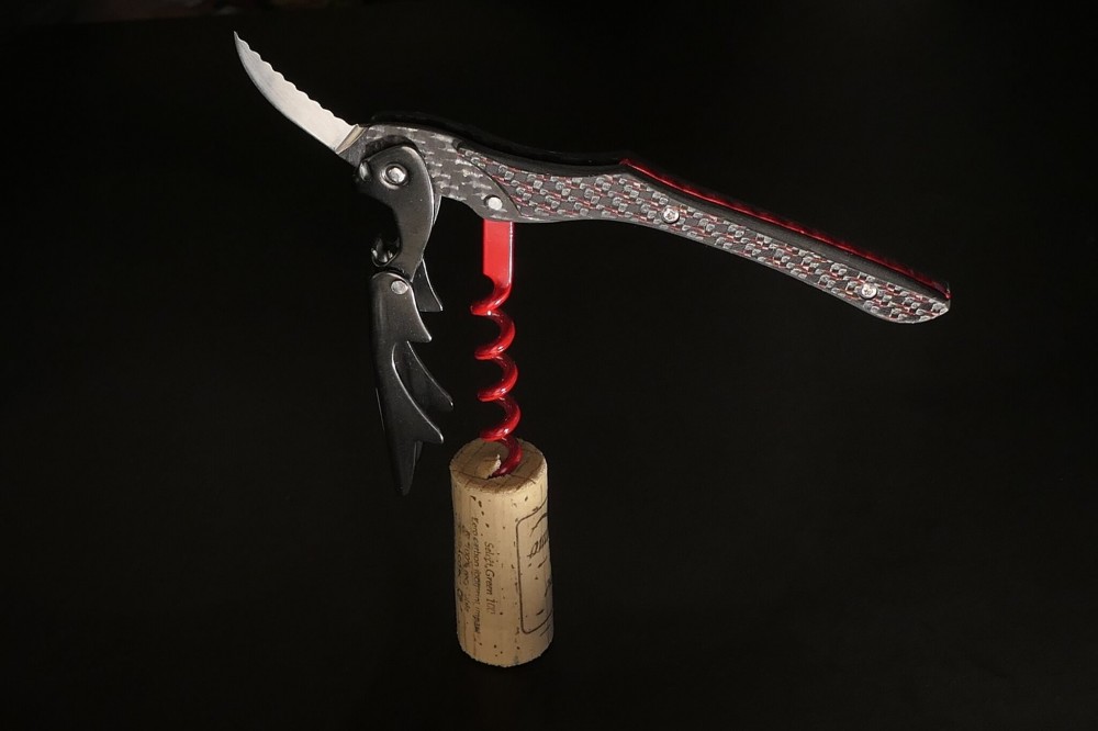 Messer Wien Farfalli Korkenzieher made in Italy. farfalli_korkenzieher_carbon_rot